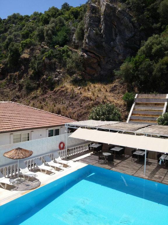 Kavala Hotel Turunc Exterior photo
