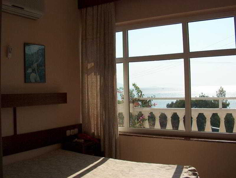 Kavala Hotel Turunc Exterior photo